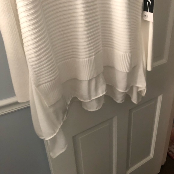 NWT Simply Vera White Sweater - Picture 5 of 12